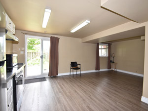 Bachelor apartment for rent in MISSISSAUGA 