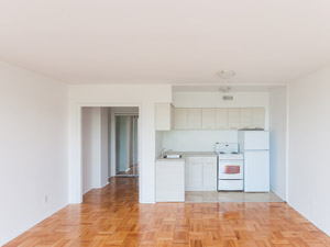 Bachelor apartment for rent in TORONTO