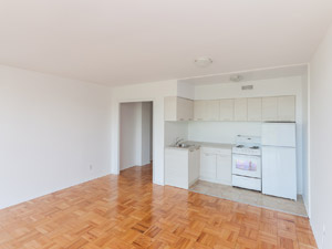 Bachelor apartment for rent in TORONTO