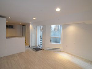 Bachelor apartment for rent in TORONTO