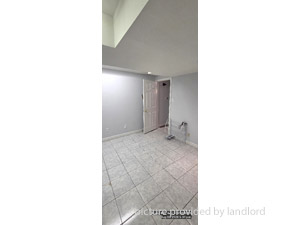 1 Bedroom apartment for rent in THORNHILL