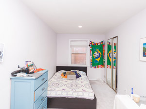 3+ Bedroom apartment for rent in TORONTO 