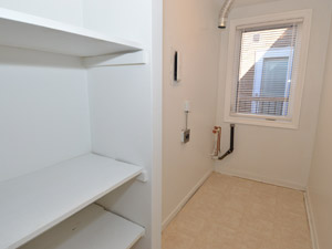 1 Bedroom apartment for rent in ETOBICOKE