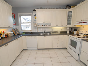 2 Bedroom apartment for rent in Toronto