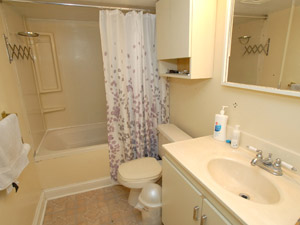 2 Bedroom apartment for rent in Toronto