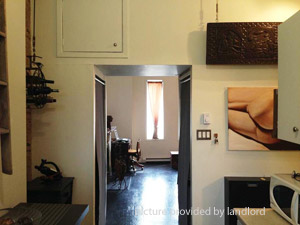 Bachelor apartment for rent in TORONTO