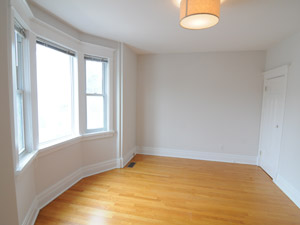 3+ Bedroom apartment for rent in TORONTO