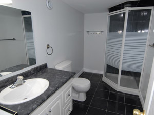 2 Bedroom apartment for rent in RICHMOND HILL