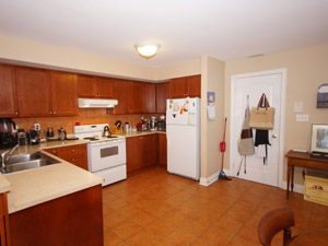 2 Bedroom apartment for rent in Toronto
