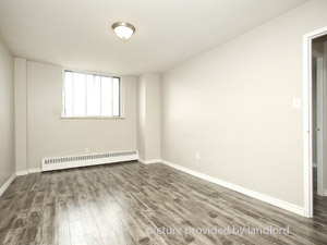 2 Bedroom apartment for rent in Oshawa