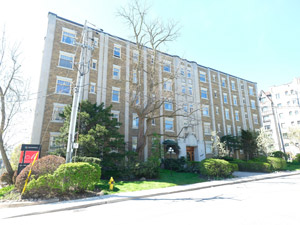 Rental Low-rise 394/396/398 Avenue Rd, Toronto, ON