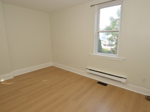 3+ Bedroom apartment for rent in TORONTO