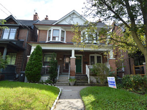3+ Bedroom apartment for rent in TORONTO