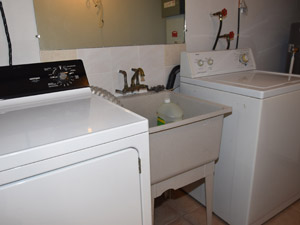 Bachelor apartment for rent in TORONTO