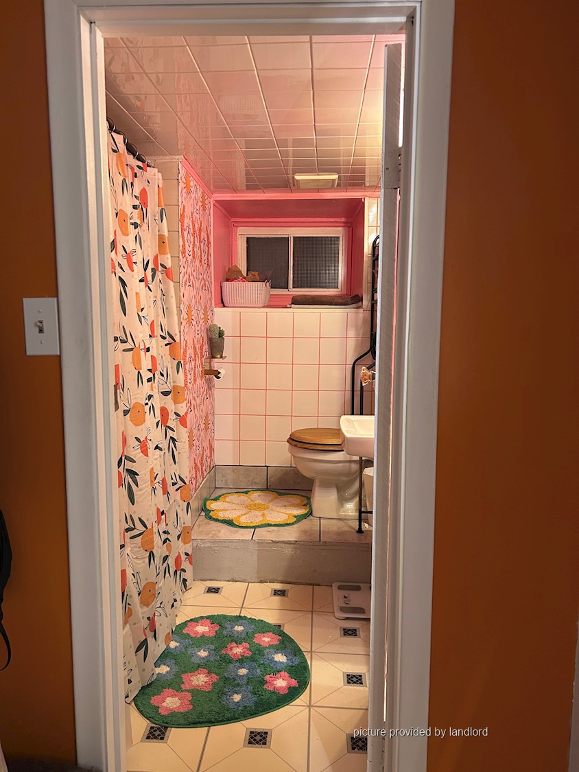 357 Parkside Dr Toronto, 1 bdrm 2