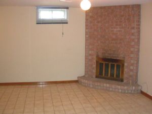 Bachelor apartment for rent in 
