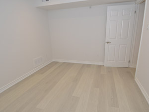 3+ Bedroom apartment for rent in TORONTO 