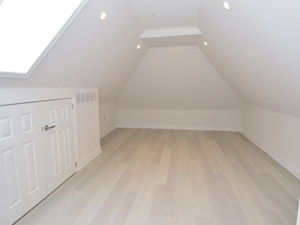 3+ Bedroom apartment for rent in TORONTO 