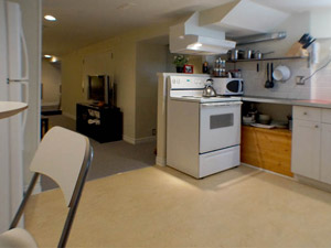 Bachelor apartment for rent in TORONTO