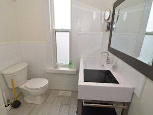 2 Bedroom apartment for rent in TORONTO