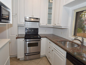 3+ Bedroom apartment for rent in TORONTO