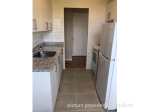 Bachelor apartment for rent in TORONTO
