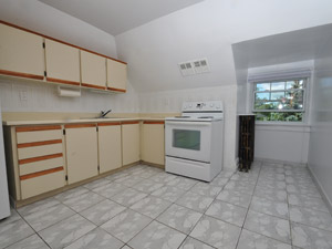 Bachelor apartment for rent in TORONTO
