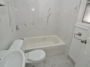 Bachelor apartment for rent in TORONTO 