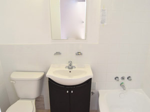 Bachelor apartment for rent in ETOBICOKE 