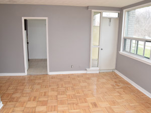 Bachelor apartment for rent in ETOBICOKE 