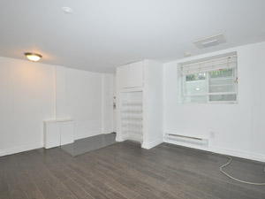 2 Bedroom apartment for rent in TORONTO