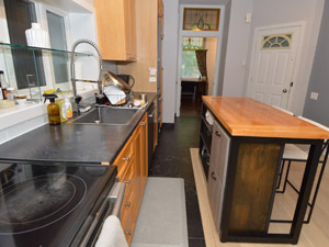 2 Bedroom apartment for rent in TORONTO