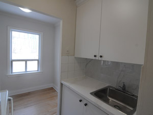 1 Bedroom apartment for rent in EAST YORK  
