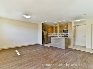 Bachelor apartment for rent in ETOBICOKE