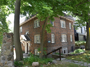 2 Bedroom apartment for rent in Scarborough