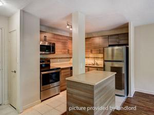 Bachelor apartment for rent in ETOBICOKE