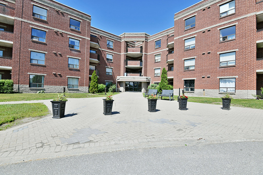 For rent 239 Craig Henry Dr Nepean, 2 bdrm Viewit 82713