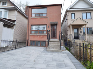 2 Bedroom apartment for rent in East York