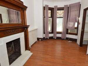 Bachelor apartment for rent in TORONTO