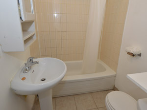 Bachelor apartment for rent in TORONTO