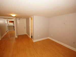 1 Bedroom apartment for rent in TORONTO  