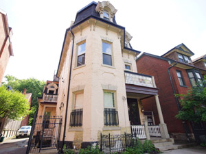 1 Bedroom apartment for rent in TORONTO  