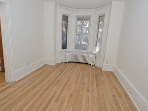 3+ Bedroom apartment for rent in TORONTO