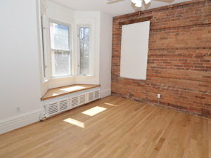 3+ Bedroom apartment for rent in TORONTO