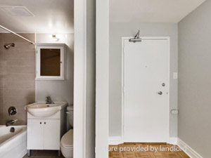 Bachelor apartment for rent in TORONTO