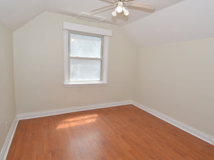 3+ Bedroom apartment for rent in RICHMOND HILL