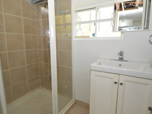 3+ Bedroom apartment for rent in RICHMOND HILL