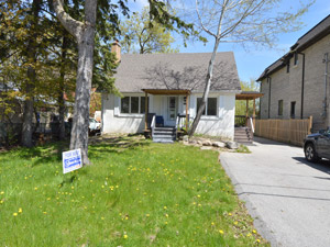 3+ Bedroom apartment for rent in RICHMOND HILL