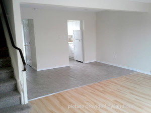 3+ Bedroom apartment for rent in CORUNNA