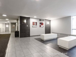 Bachelor apartment for rent in East York